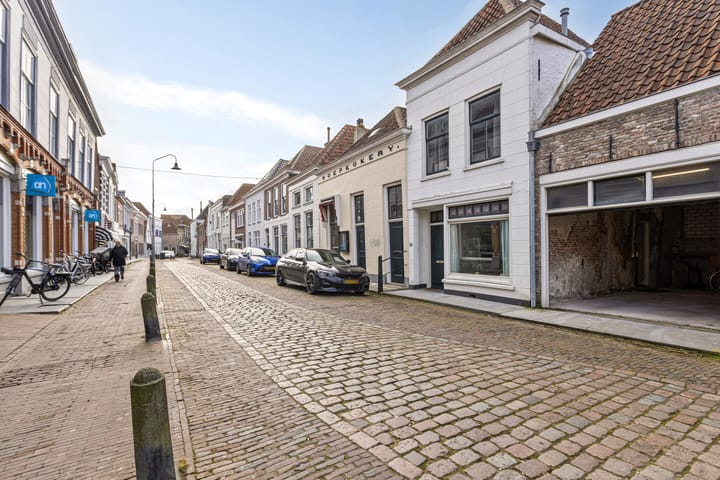 Foto 3 van Lange Nobelstraat 27