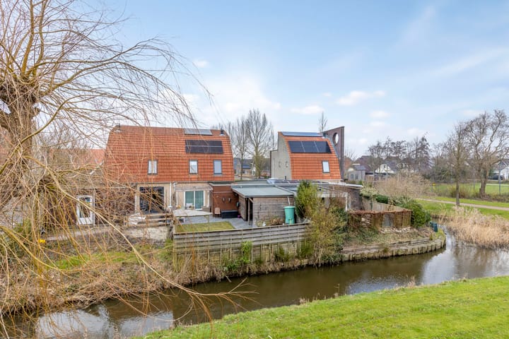 Foto 15 van Roerdompstraat 3