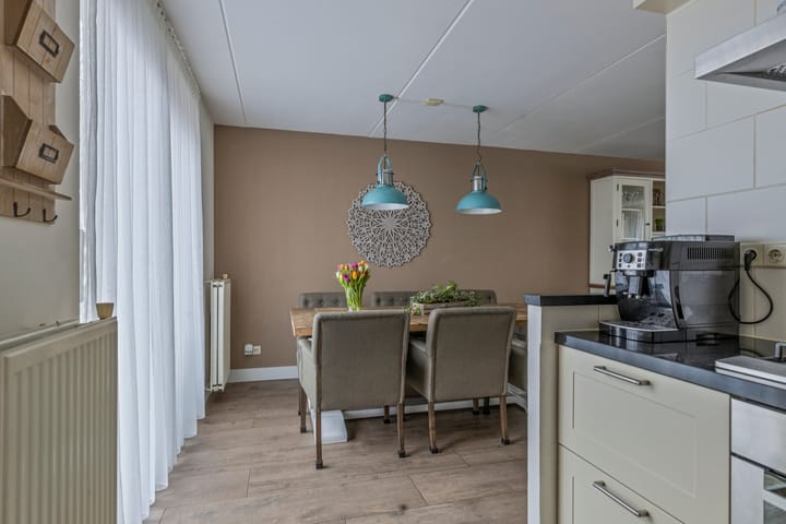 Foto 37 van Roerdompstraat 3