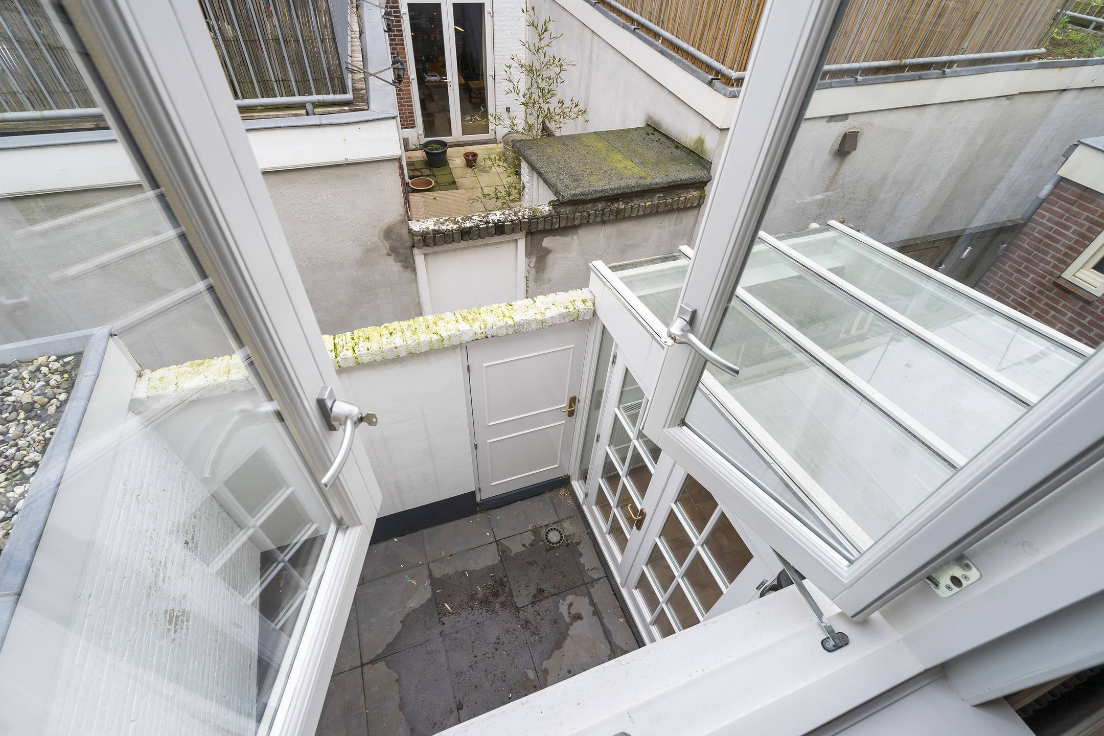 Photo 30 of Dirk Hoogenraadstraat 68-I