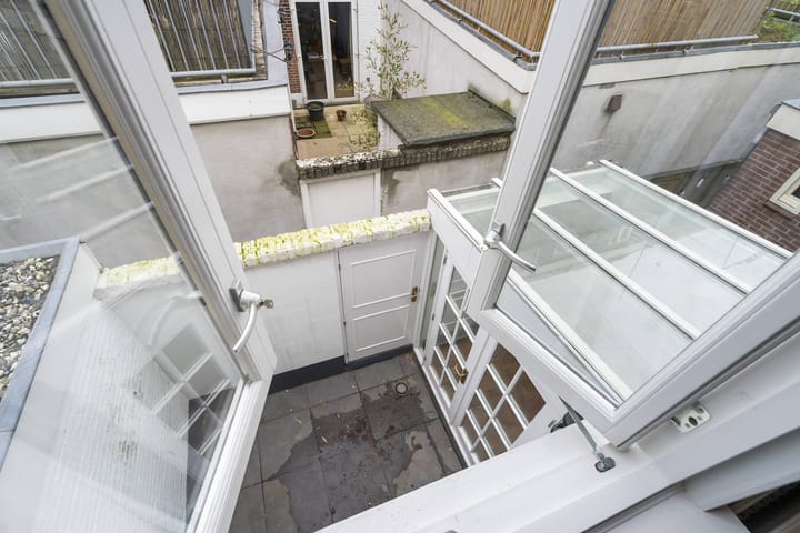 Foto 30 van Dirk Hoogenraadstraat 68-I