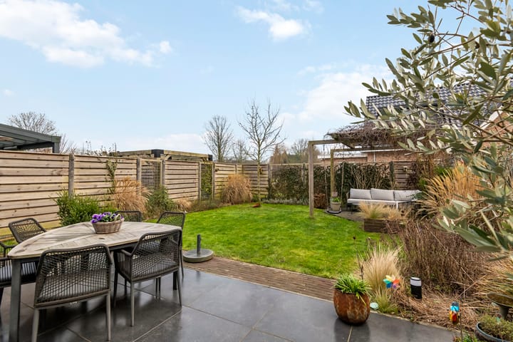 Foto 51 van Spinrok 25