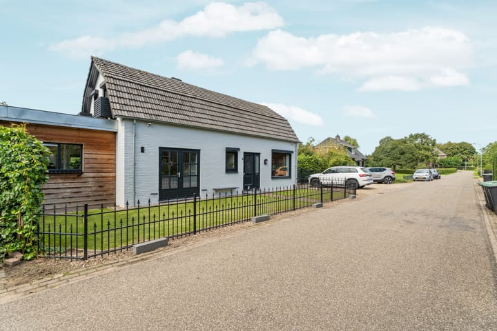 Foto 84 van Heuvelakkersestraat 4