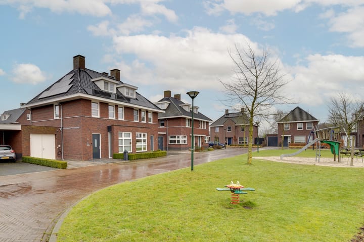 Foto 40 van Mouwersel 17