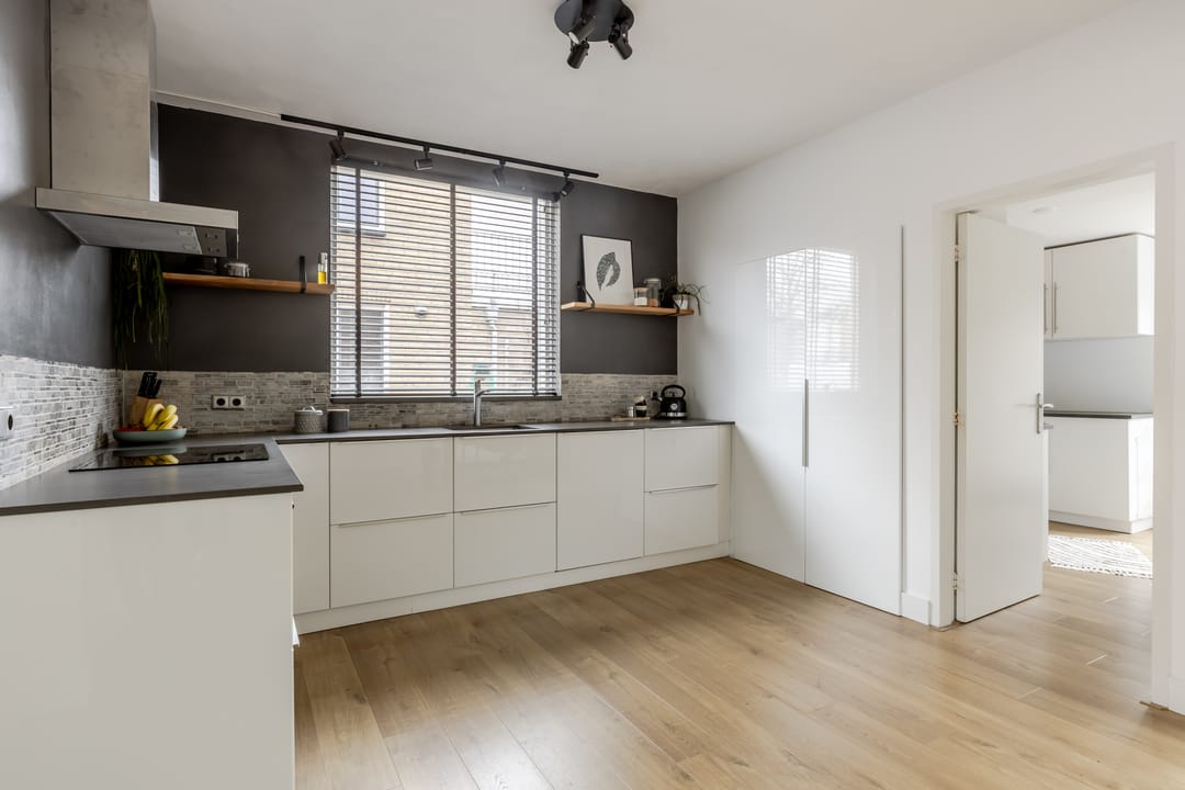 Foto 8 van Burg. Van de Hurkstraat 19