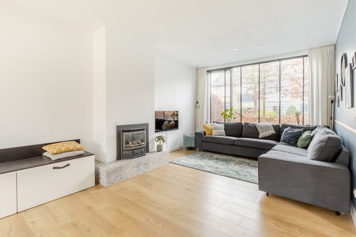 Foto 2 van Burg. Van de Hurkstraat 19