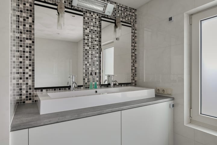 Foto 21 van Floralaan 42