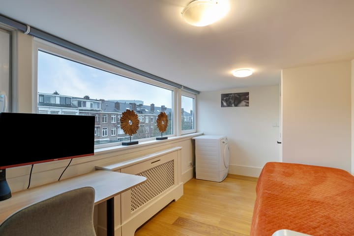 Photo 35 of Polsbroekstraat 69