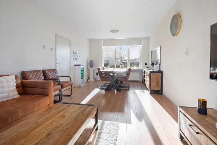 Foto 8 van Dirk Abbesteelaan 33