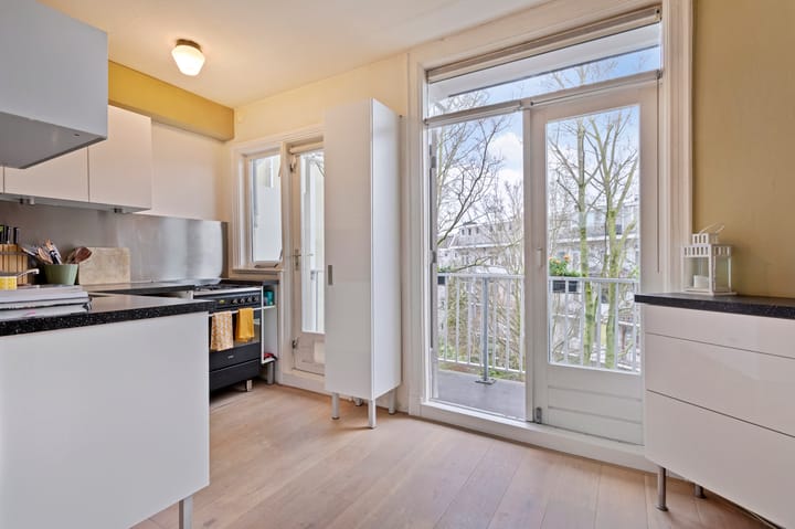 Foto 7 van Van Beuningenstraat 144-3