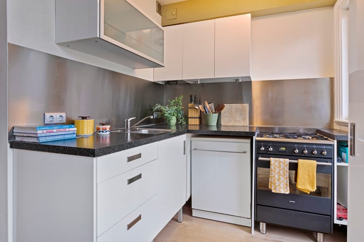 Foto 8 van Van Beuningenstraat 144-3