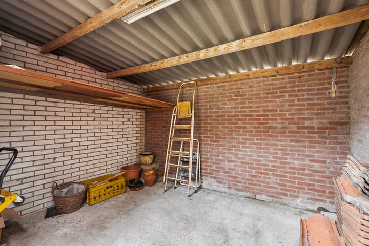 Foto 37 van Pieter de Hooghstraat 111