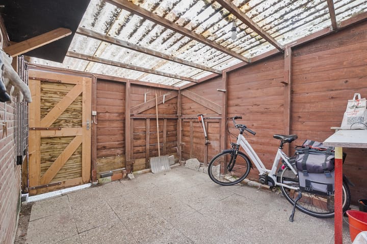 Foto 38 van Pieter de Hooghstraat 111