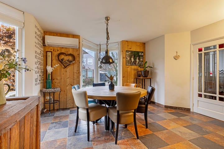 Foto 10 van Constantijnstraat 11