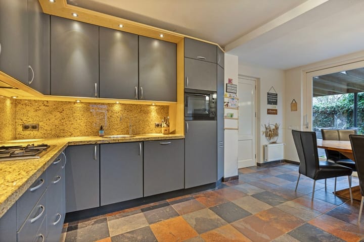 Foto 15 van Constantijnstraat 11