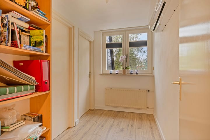 Foto 32 van Constantijnstraat 11