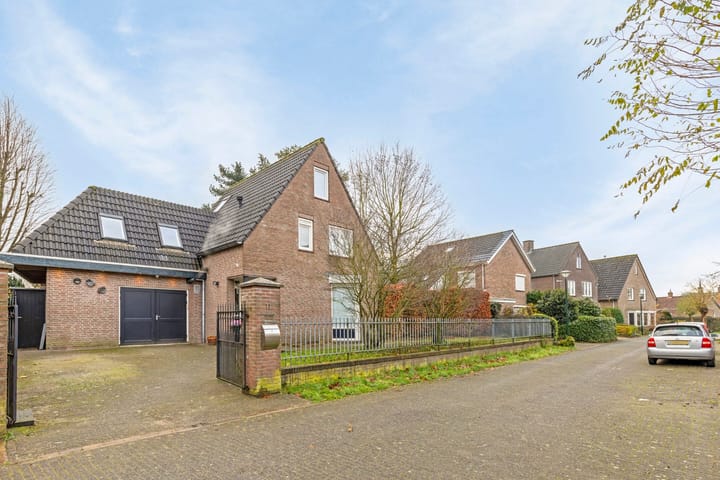 Foto 49 van Constantijnstraat 11