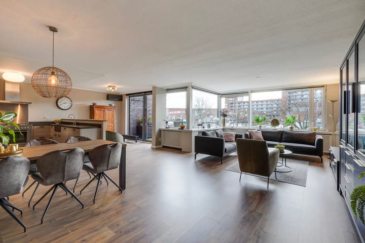 Foto 2 van Zuidersingel 50