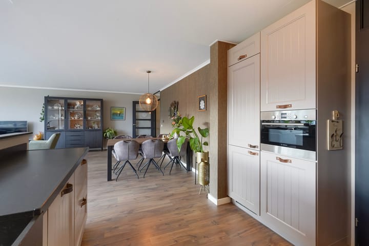 Photo 19 of Zuidersingel 50