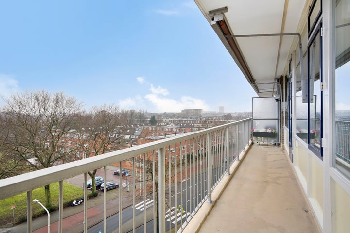 Bekijk foto 3 van Leyweg 112
