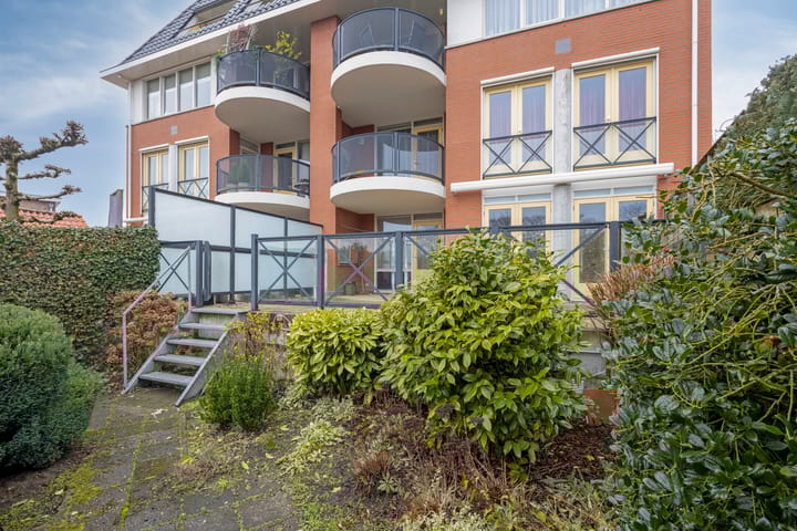 Foto 2 van Kerkstraat 4