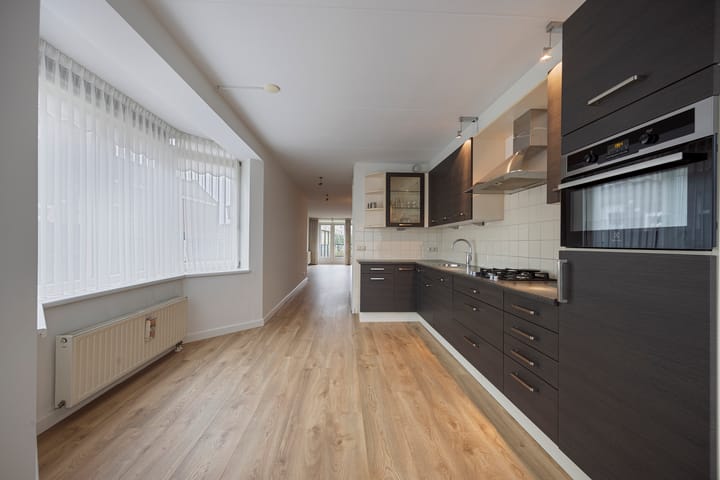 Foto 9 van Kerkstraat 4