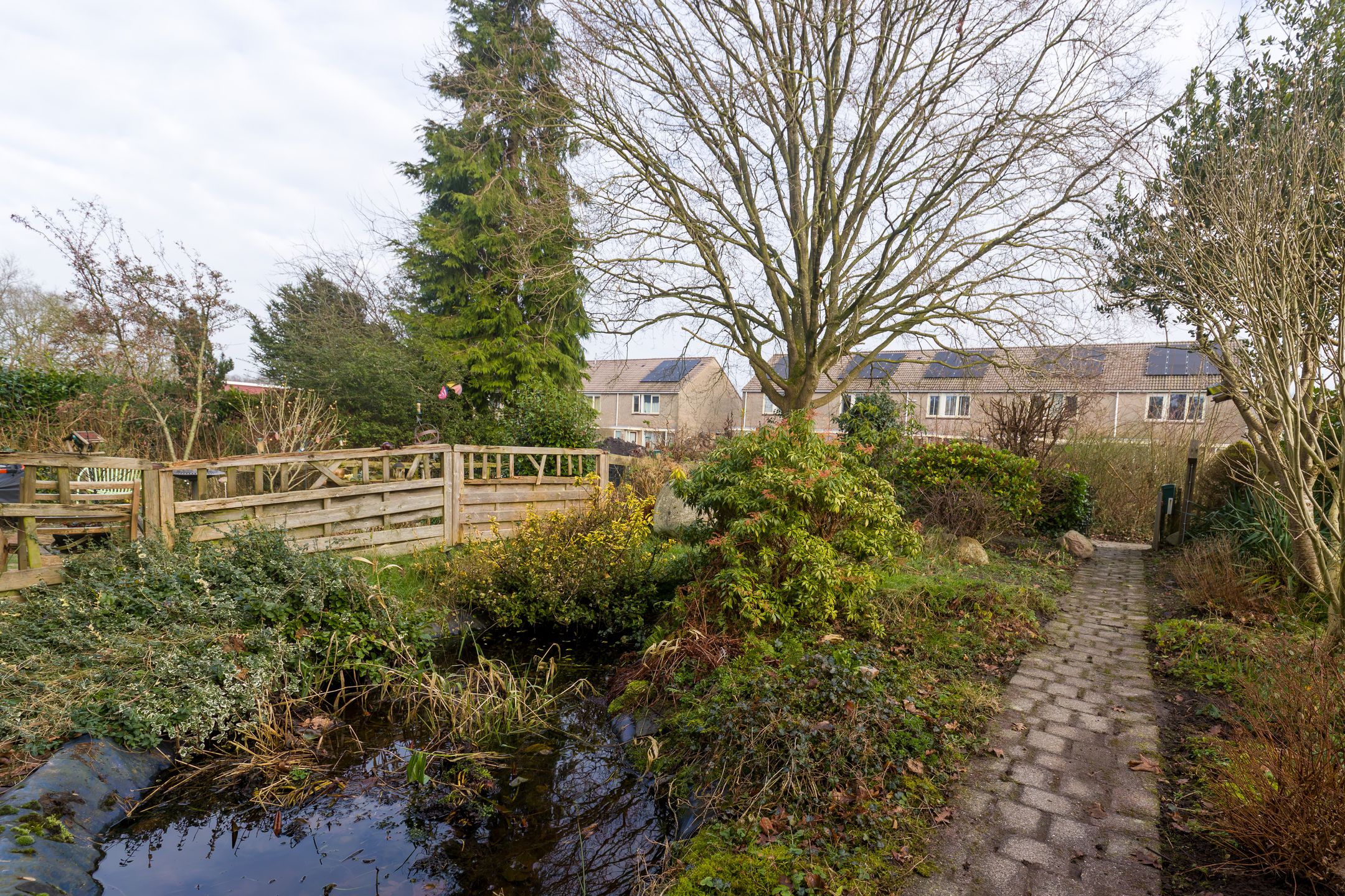 Photo 3 of Landfort 20