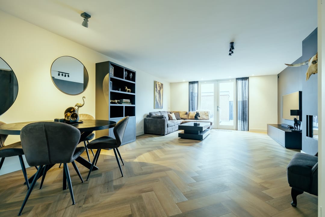 Foto 8 van Multatulipad 83