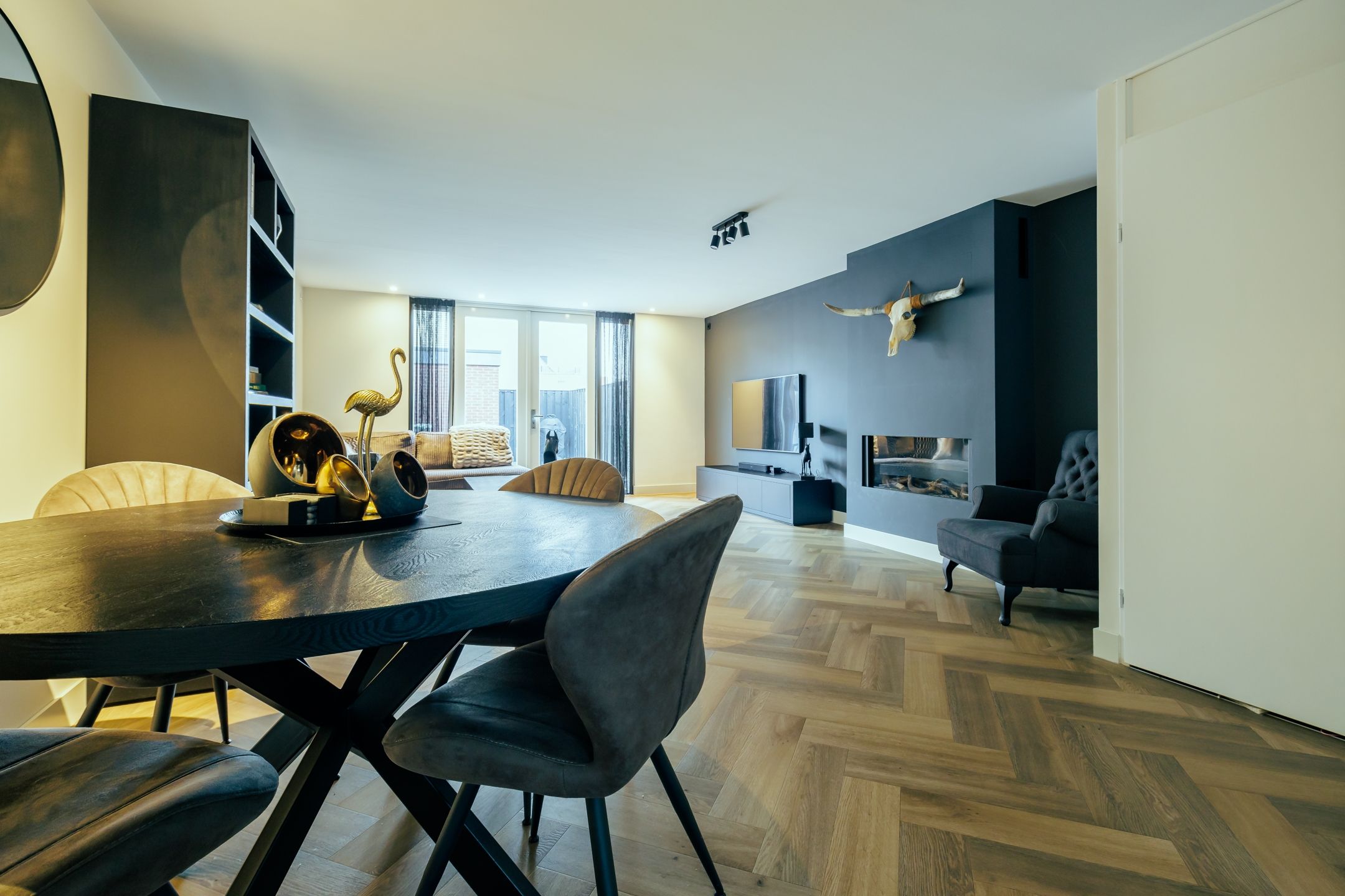 Foto 9 van Multatulipad 83