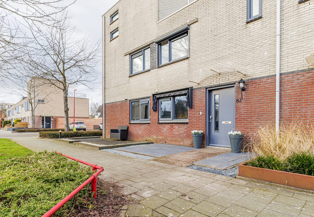 Foto 1 van Multatulipad 83