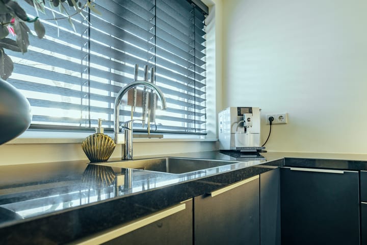 Foto 12 van Multatulipad 83