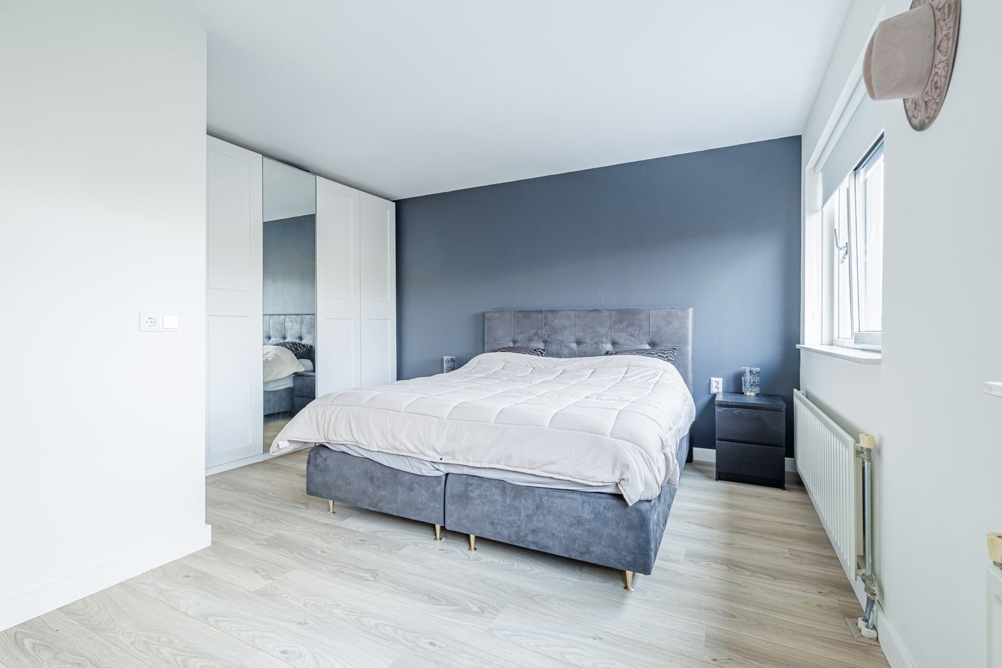 Foto 20 van Multatulipad 83