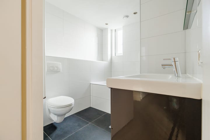 Foto 23 van Multatulipad 83