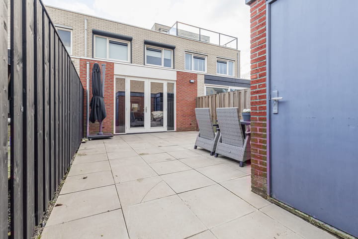 Foto 30 van Multatulipad 83