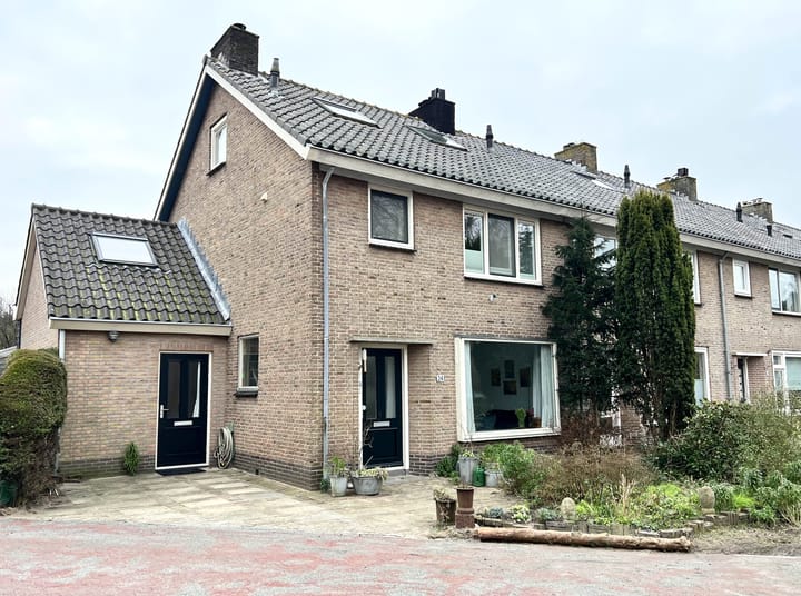 Foto 1 van De Driestal 24