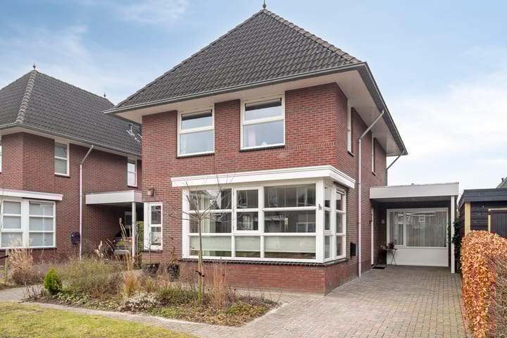 Foto 1 van Udemalaan 8