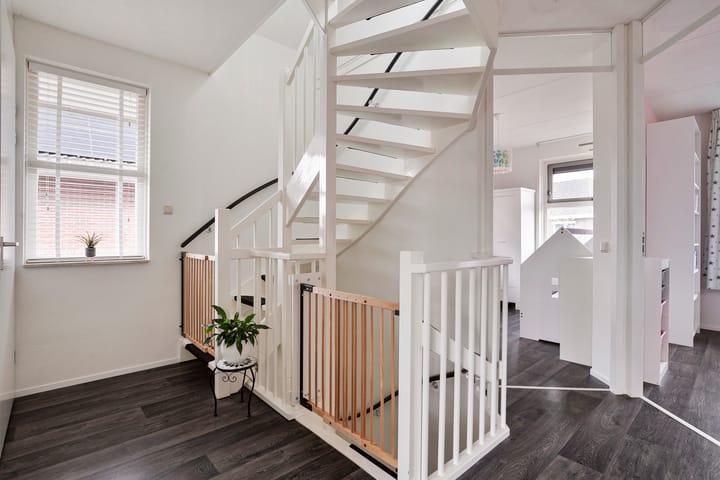 Foto 13 van Udemalaan 8