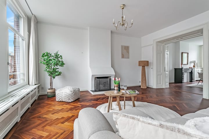 Foto 6 van Van Eeghenstraat 18-2