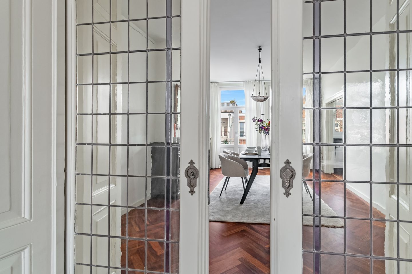 Foto 10 van Van Eeghenstraat 18-2