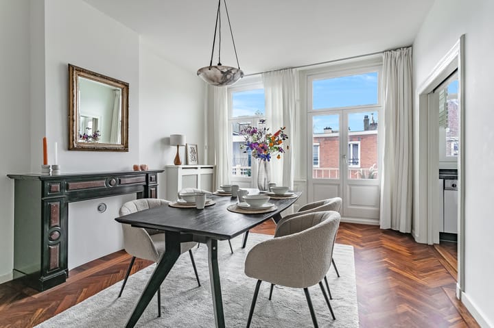 Foto 13 van Van Eeghenstraat 18-2