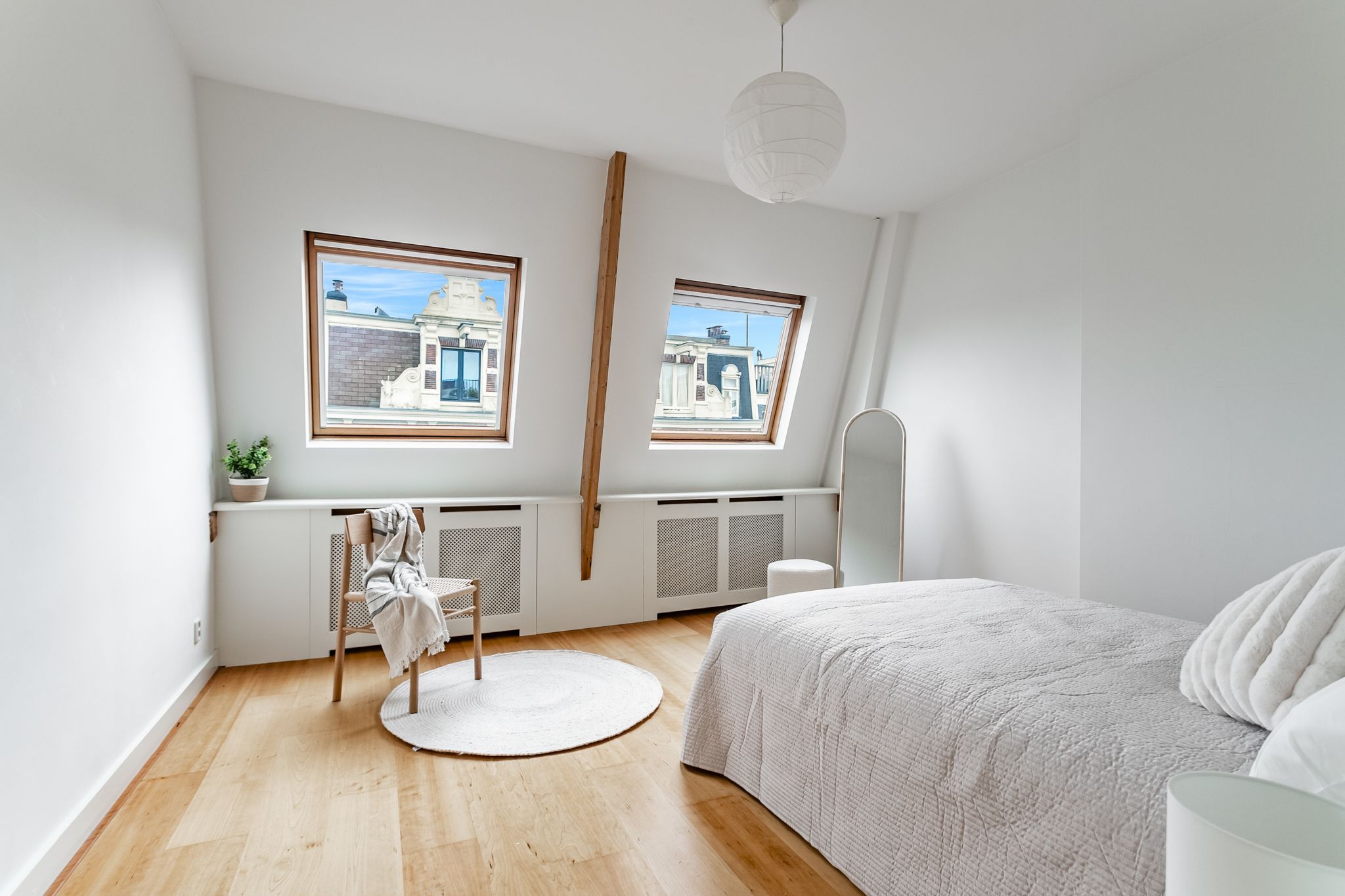 Foto 33 van Van Eeghenstraat 18-2