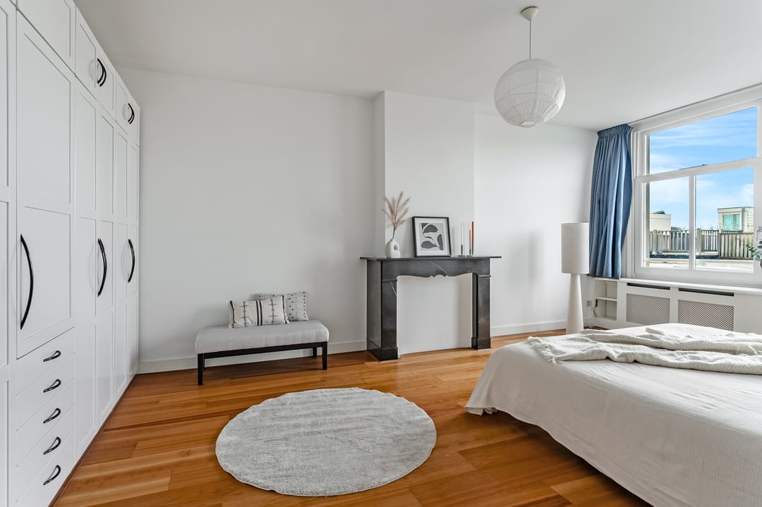 Foto 37 van Van Eeghenstraat 18-2