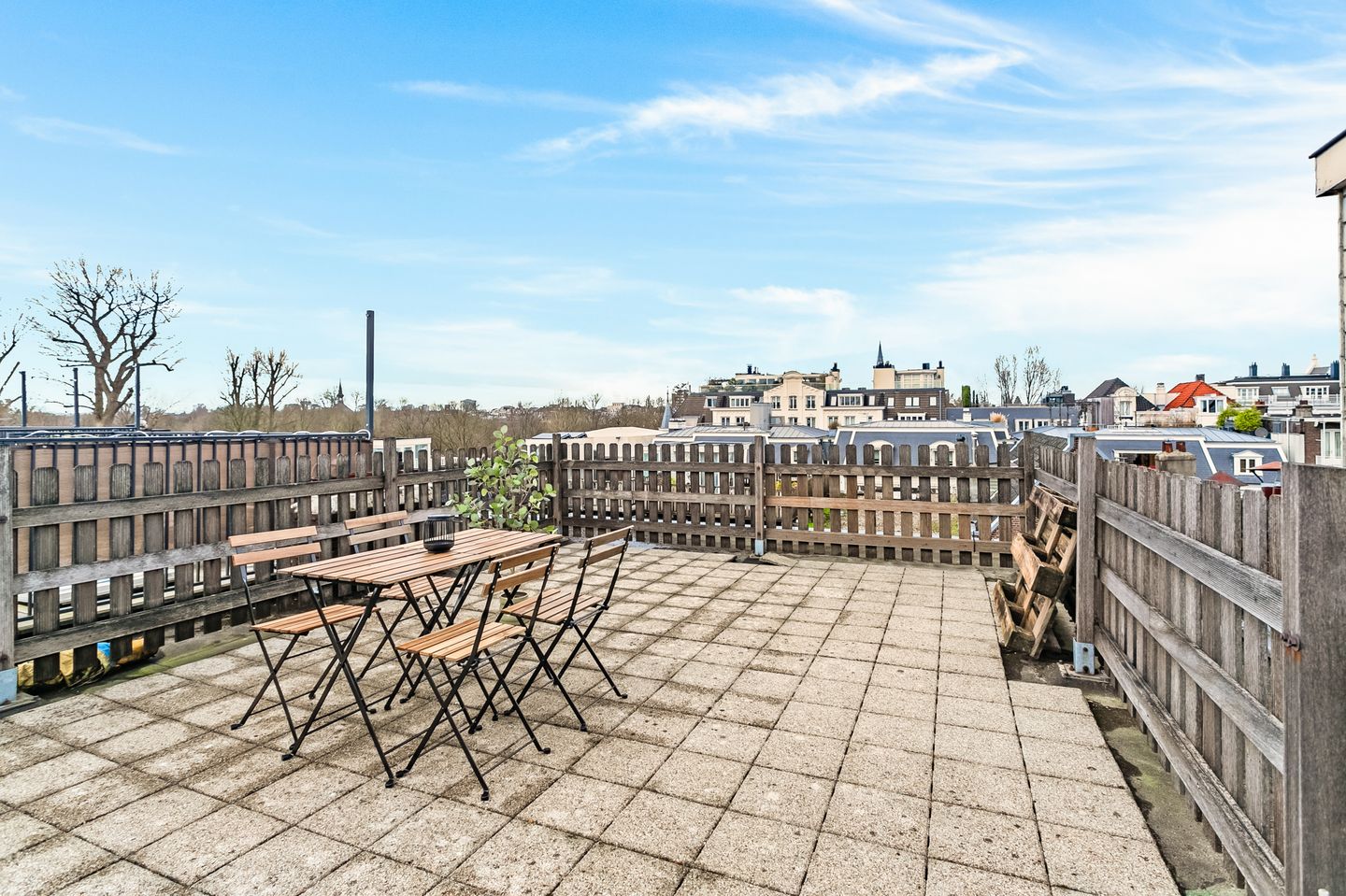 Foto 44 van Van Eeghenstraat 18-2