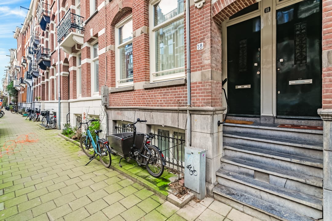 Foto 47 van Van Eeghenstraat 18-2