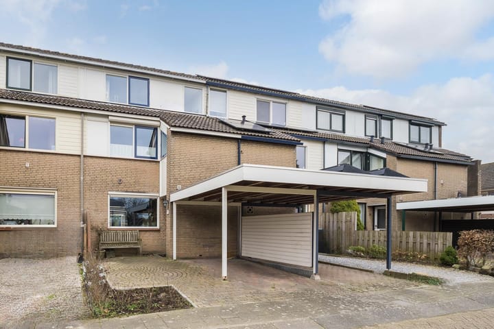 Foto 1 van Miekeskamp 21