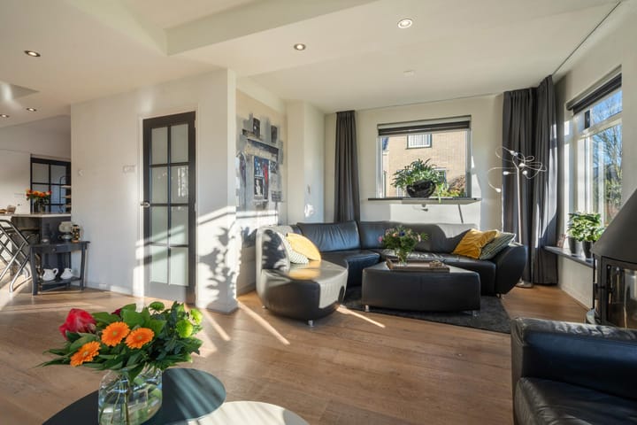 Foto 10 van Bruggelaan 8-B