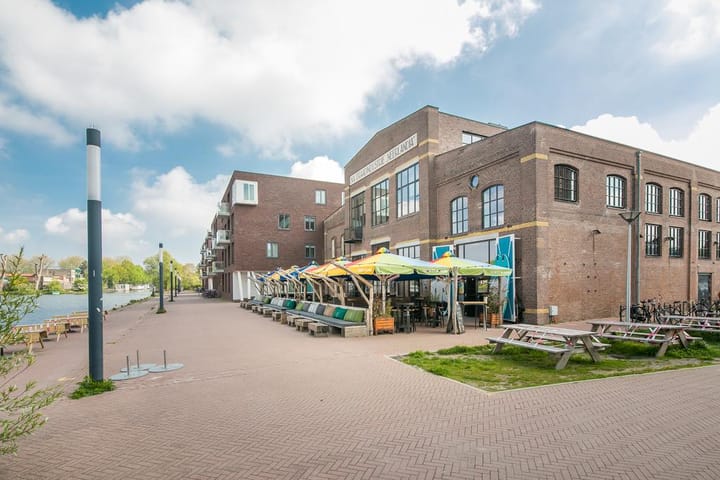 Foto 46 van Detmoldstraat 24