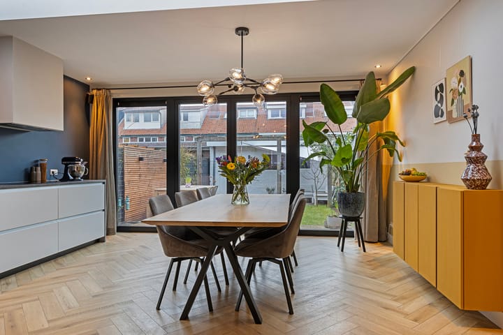 Foto 6 van Brederostraat 32