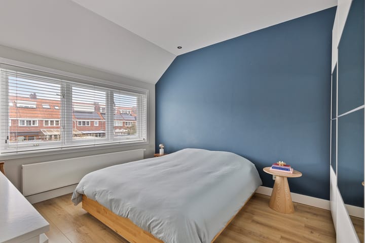 Foto 12 van Brederostraat 32