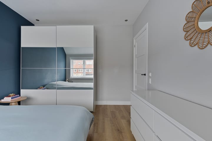 Foto 13 van Brederostraat 32